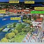 1 - On The Mueritz Lakeshore Waren (Mueritz)