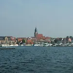 1 - On The Mueritz Lakeshore Holiday home
